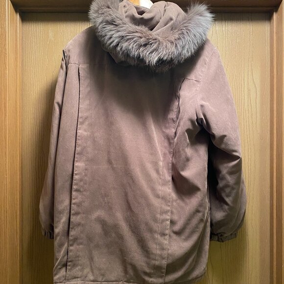 Womans St. John's Bay Winter Coat Size XL Hooded Grey Ultra Suede With Brass Zip - Picture 2 of 5